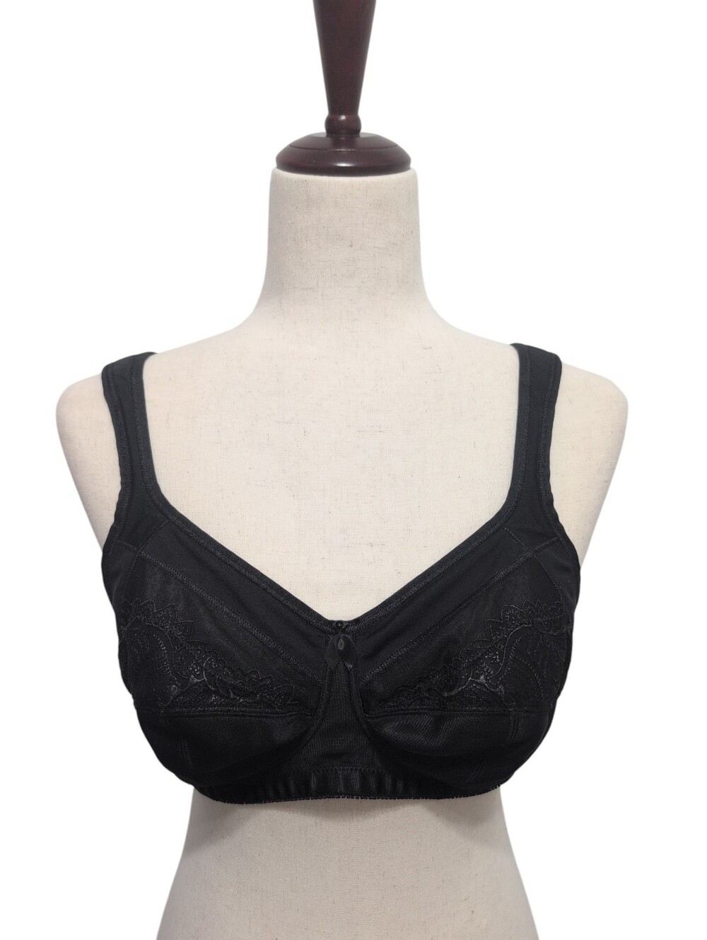 Amoena Black Bra Size 40A Isadora Wire free Wireless No Padding